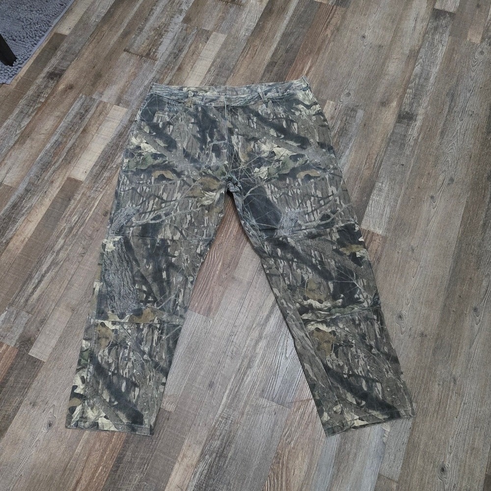 Wrangler Jeans M056-53 Camo Hunting Pants Men 42x30 Green Brown Real Tree Camo